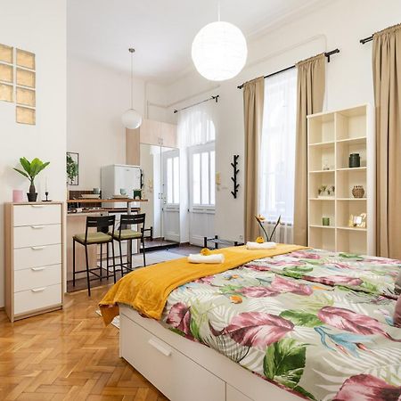 Cosmopolitan Studio - Chic Getaway In A Fancy Neighbourhood Budapeşte Dış mekan fotoğraf