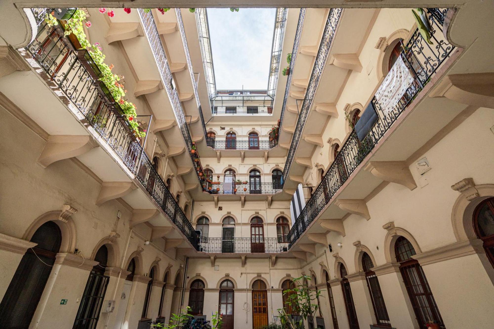 Cosmopolitan Studio - Chic Getaway In A Fancy Neighbourhood Budapeşte Dış mekan fotoğraf
