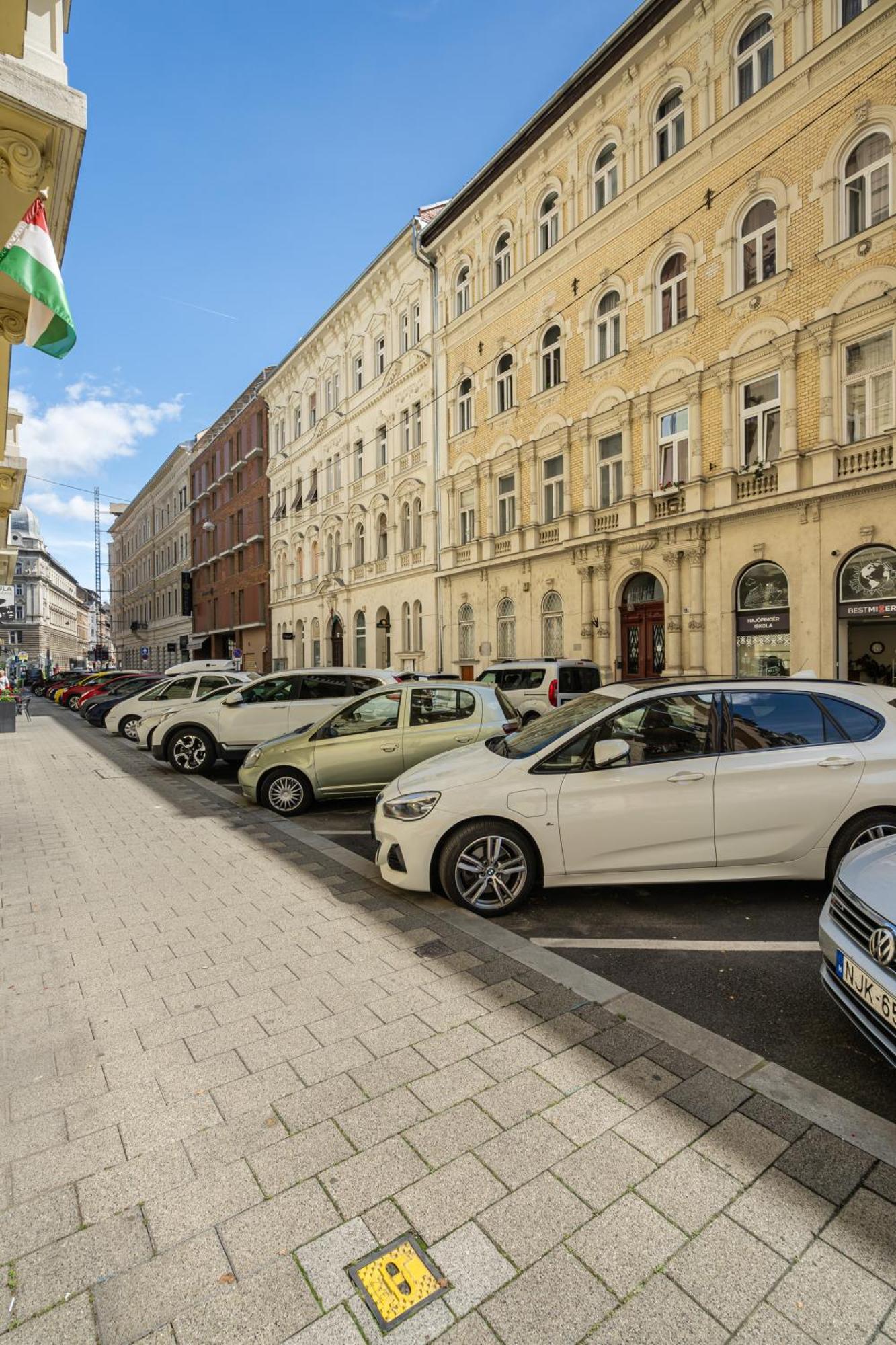 Cosmopolitan Studio - Chic Getaway In A Fancy Neighbourhood Budapeşte Dış mekan fotoğraf