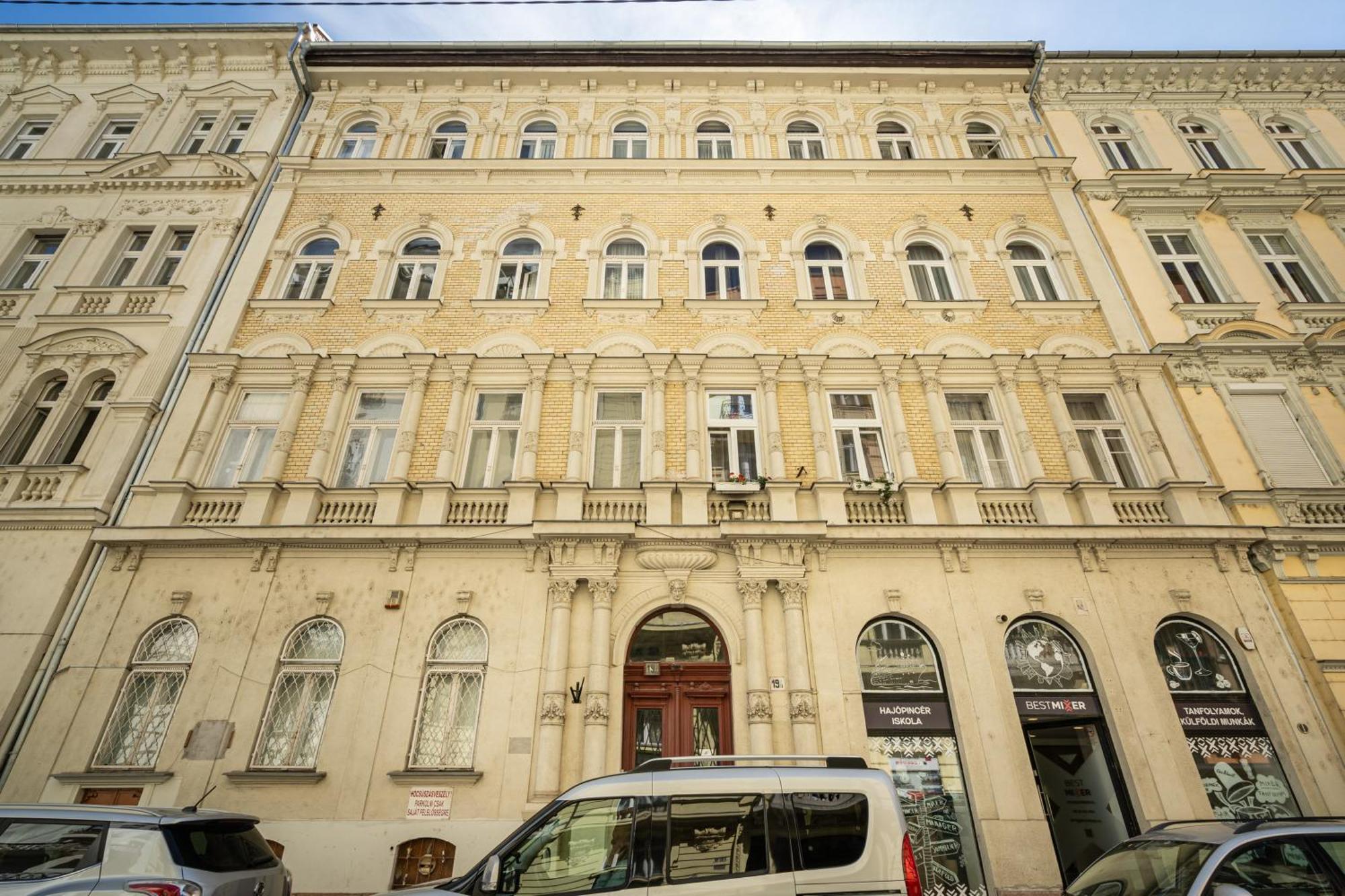 Cosmopolitan Studio - Chic Getaway In A Fancy Neighbourhood Budapeşte Dış mekan fotoğraf